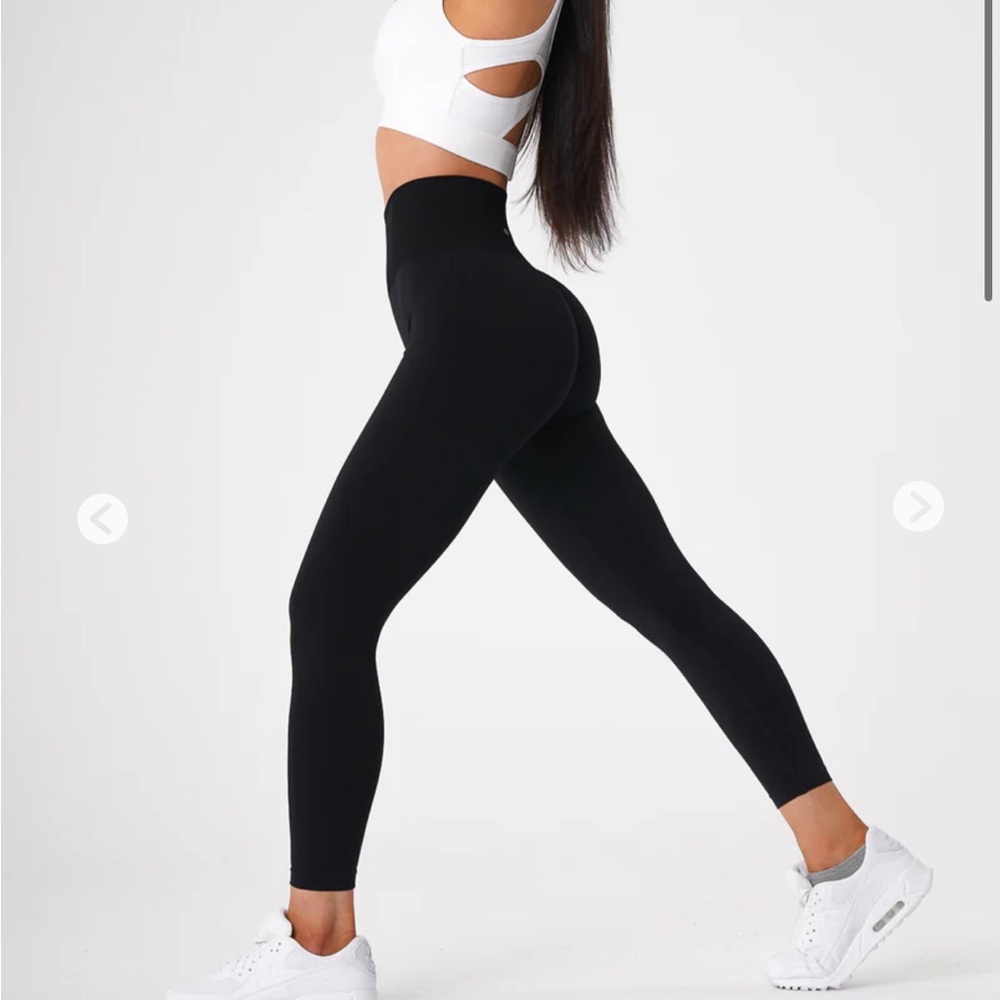 NVGTN Black Solid Seamless Leggings